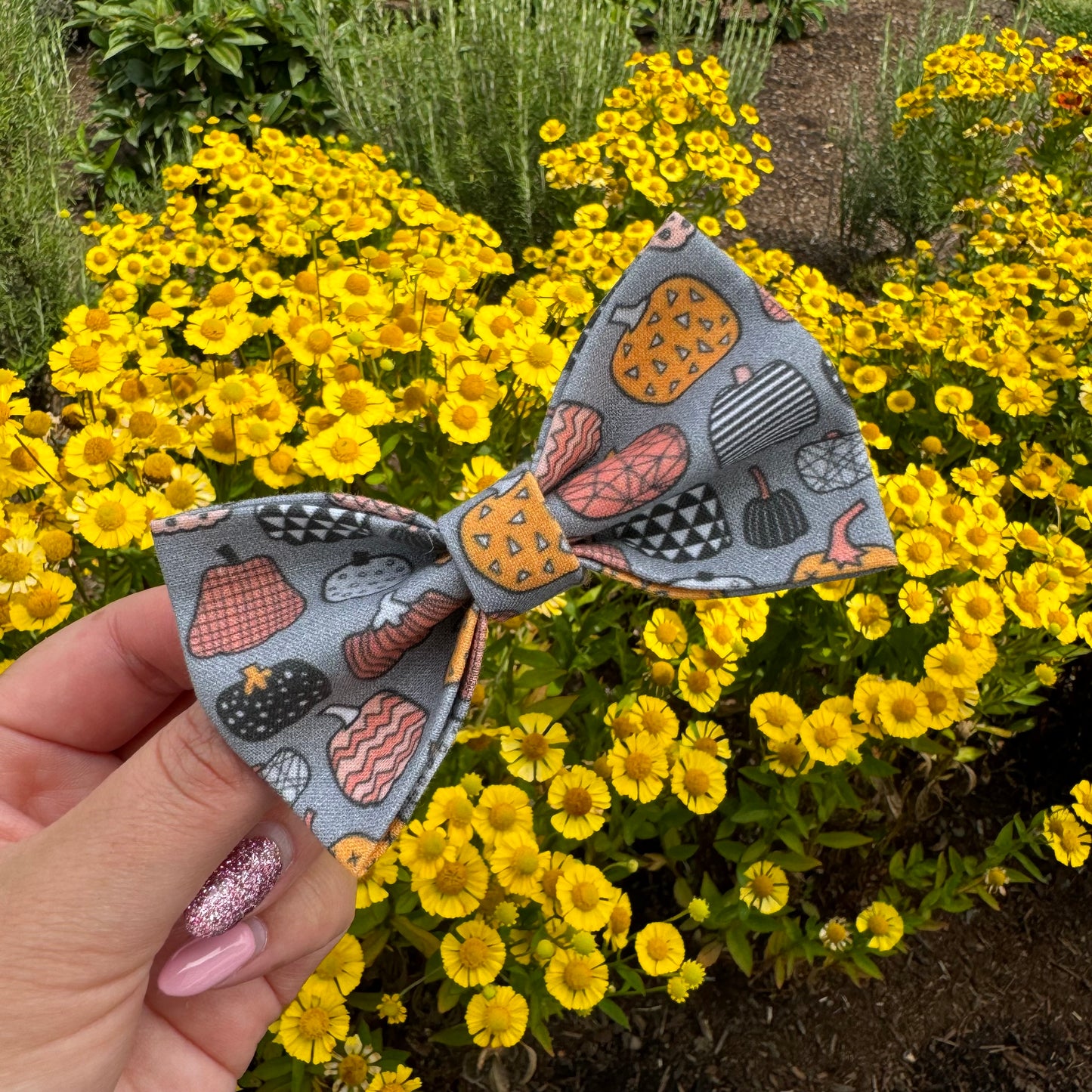 Patterned Pumpkins Pet Bow Tie